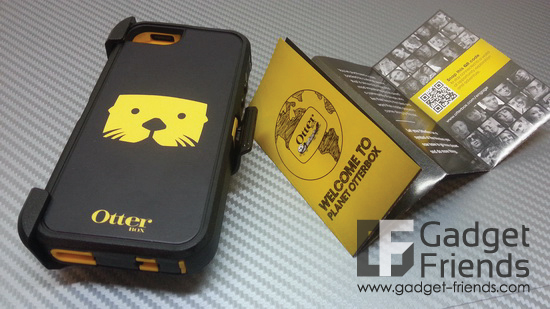 Otterbox iPhone 5 Defender Otter Character Sereis เคสมือถือ เคส iPhone5 สุดแจ่มมาพร้อมกับ Grip และลวดลายแมวน้ำตามแบบฉบับ Otterbox เท่โดดเด่นพร้อมการปกป้องสูงสุด 3 ชั้น สะดวกพกพาไปทุกที่
